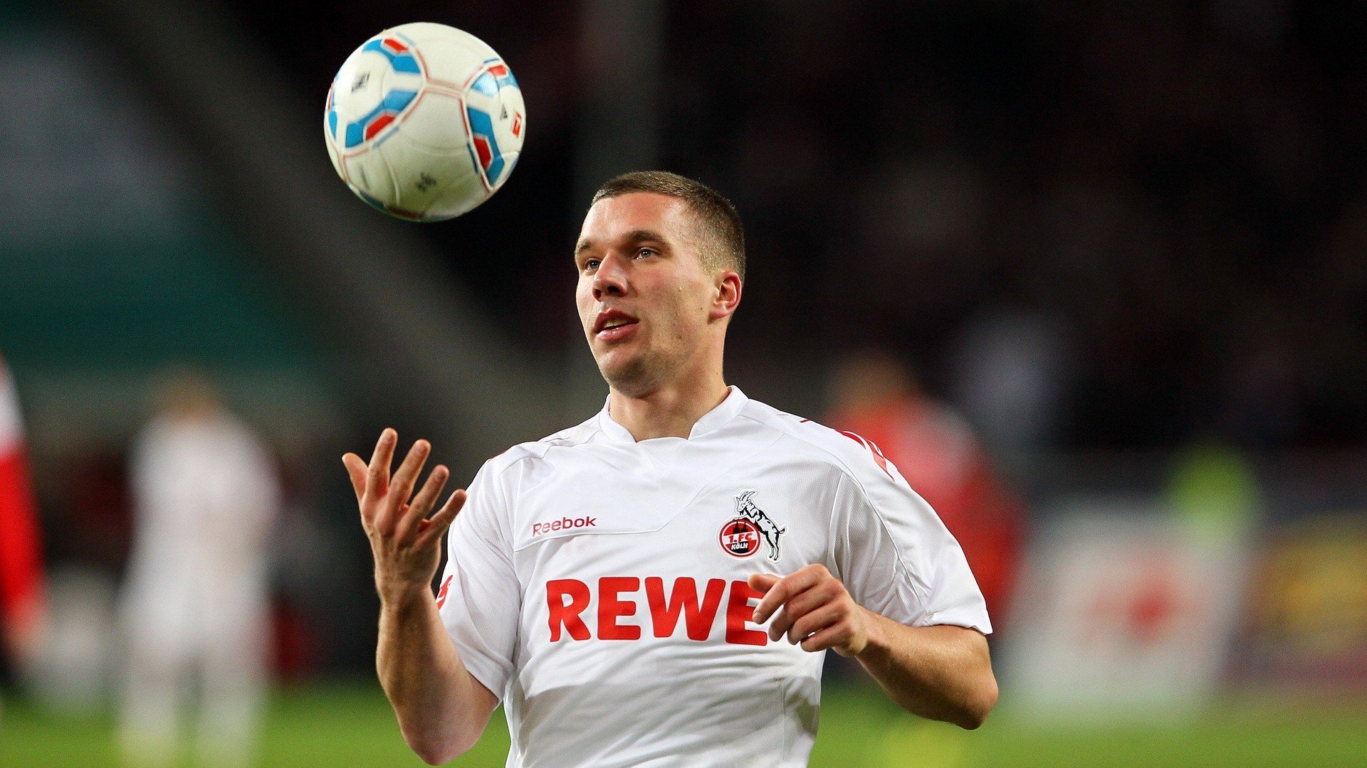 开云电竞平台注册-篮网新援学习中文欢迎词，致敬亚洲球迷文化，篮网中文出场介绍